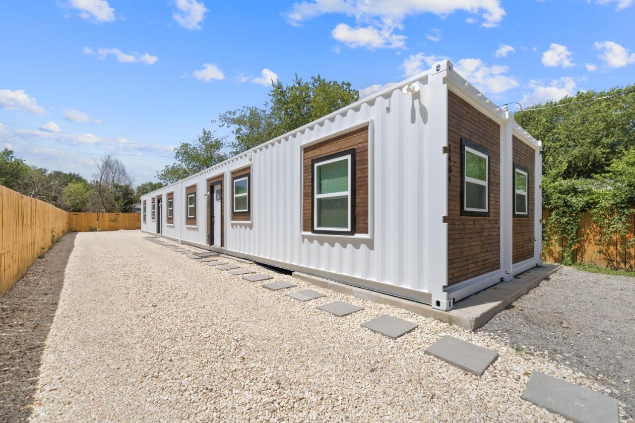 Retreat On Rivas * San Antonio